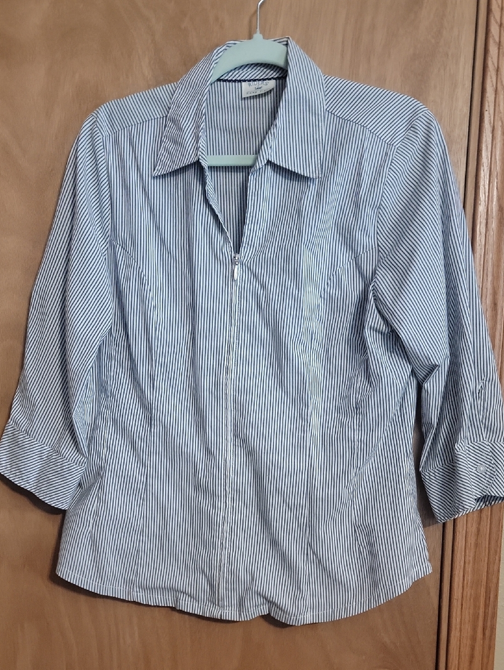 Riders by Lee Women's Blue and White Pinstripe Button-Front Blouse